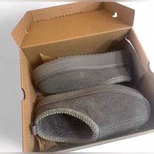 Gray Platform Tasman Uggs